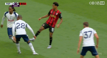 伯恩茅斯1-0托特纳姆热刺,埃万尼尔松制胜